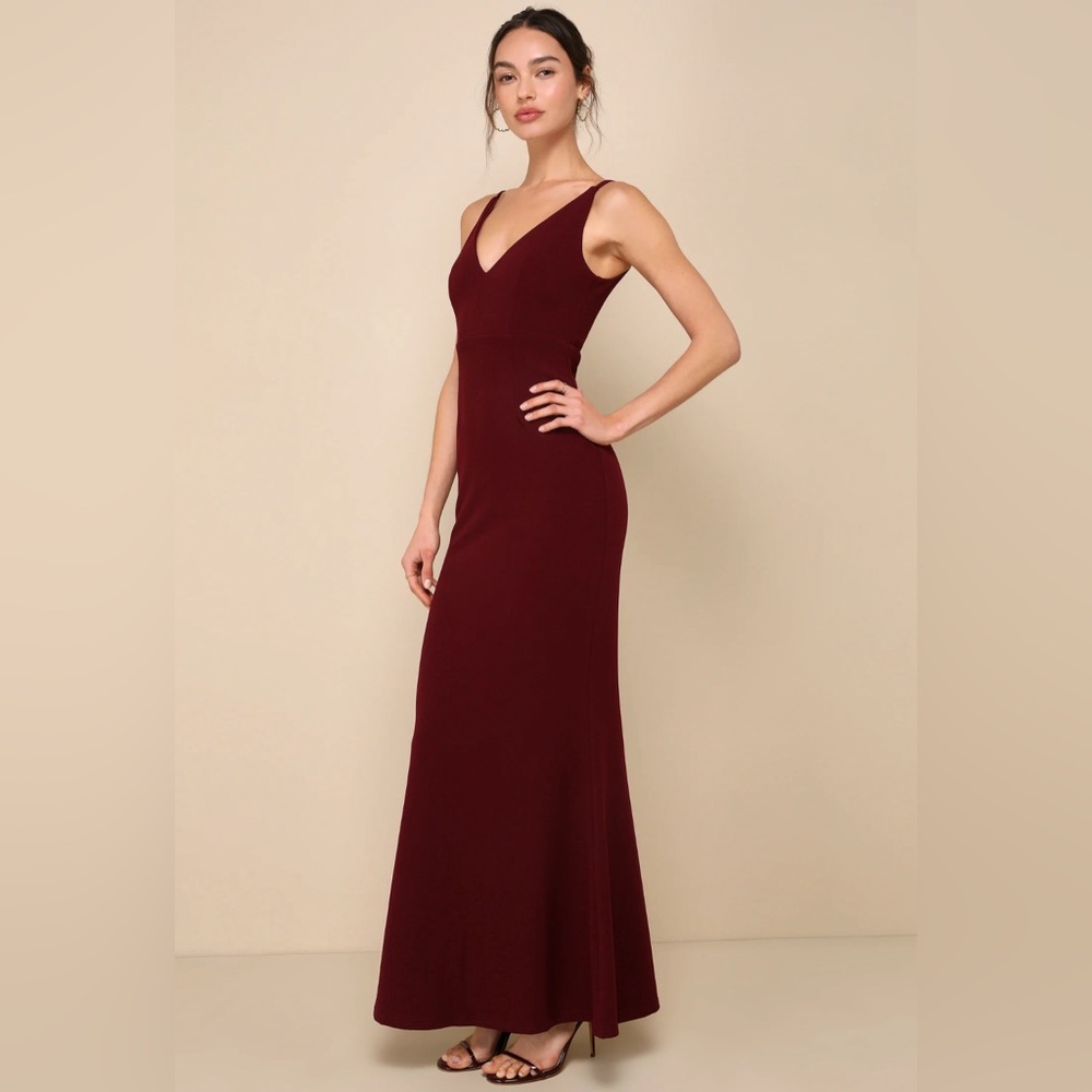 NWOT LULUS Melora Plum Purple Sleeveless Maxi Dress